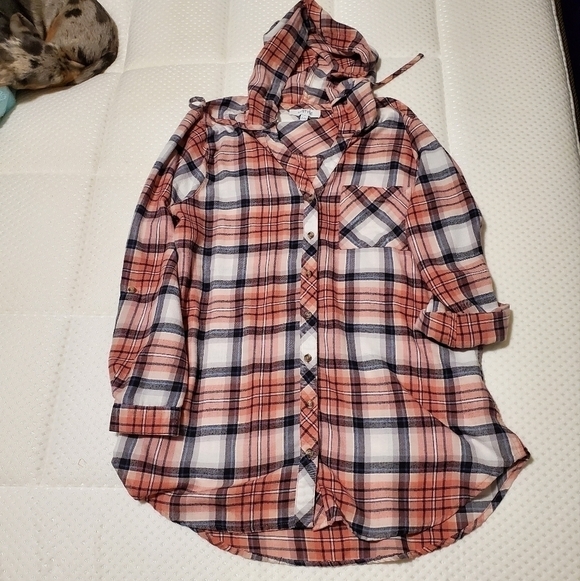 mySTYLE Plaid Button Down Shirt Oversized Hood Flannel-like Long Sleeves Pink Lg - Picture 4 of 13